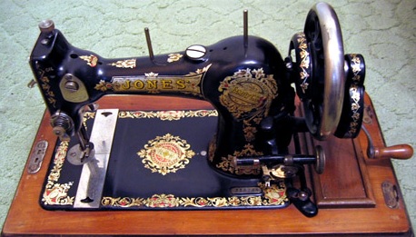 sewing machine.jpg